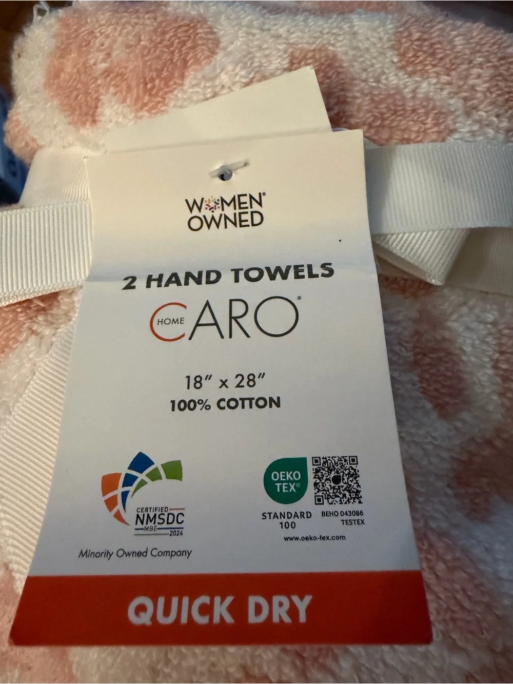 NWT Caro Home Pink and White Hand Towels - Set of 2 quick dry cotton